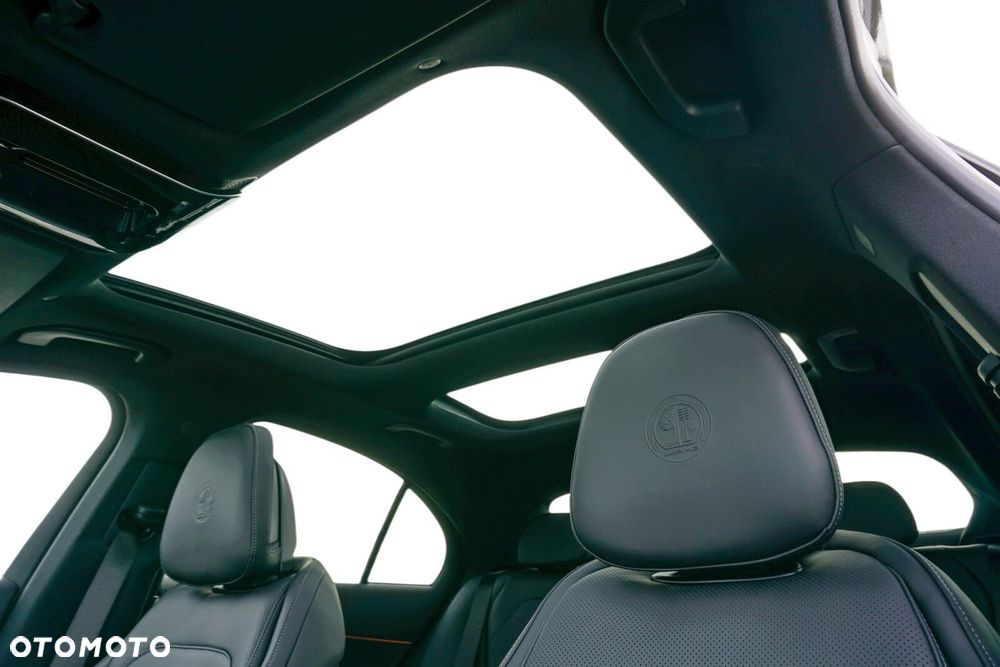 Mercedes-Benz Klasa E - 11