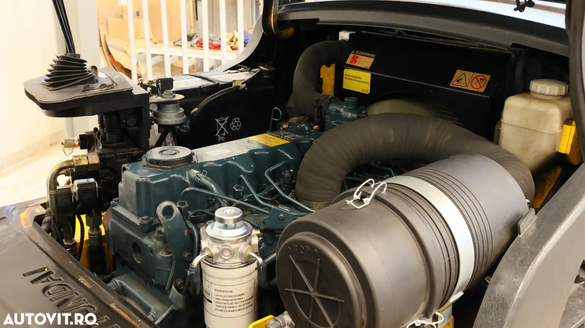 Hyundai 25D-7E - 12