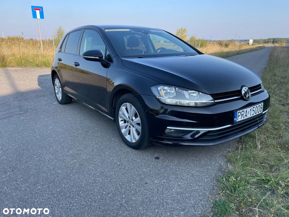 Volkswagen Golf - 23