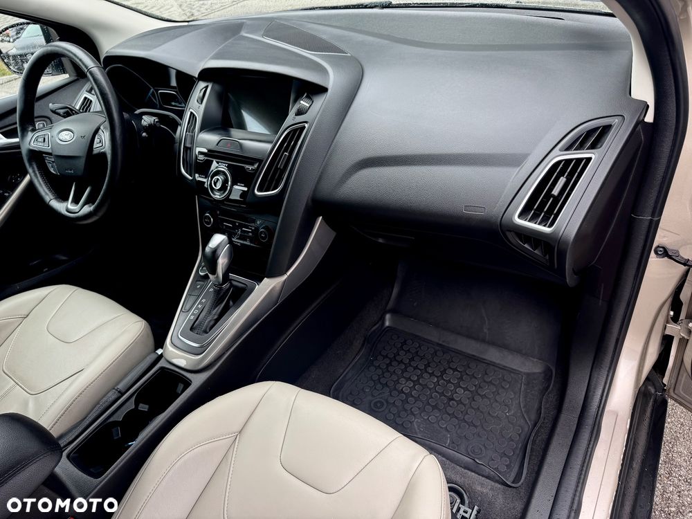 Ford Focus - 14