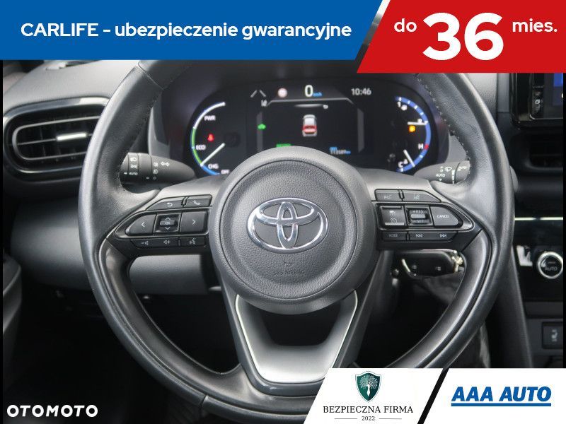 Toyota Yaris Cross - 18