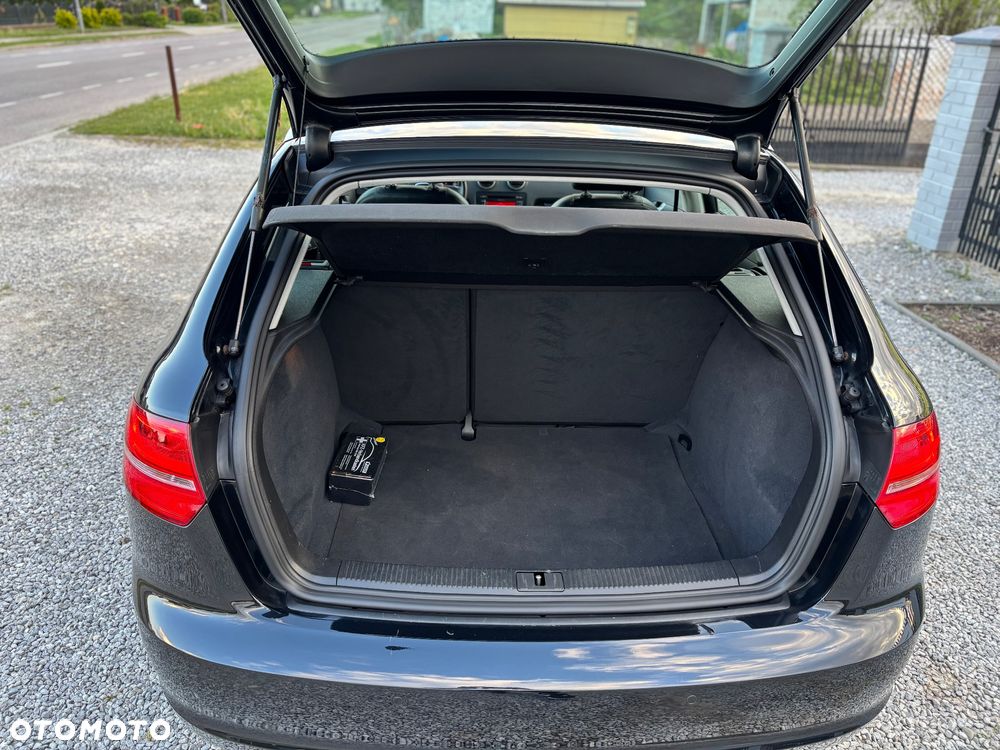 Audi A3 Sportback - 17