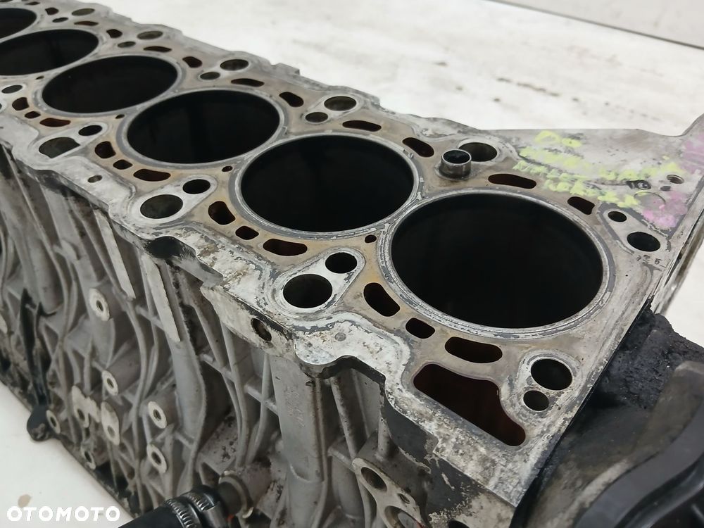 BLOK SILNIKA BMW E60 535 D LIFT 306D5  7792822 - 4