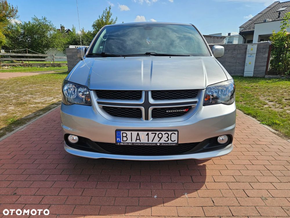 Dodge Grand Caravan 3.6 R/T - 2