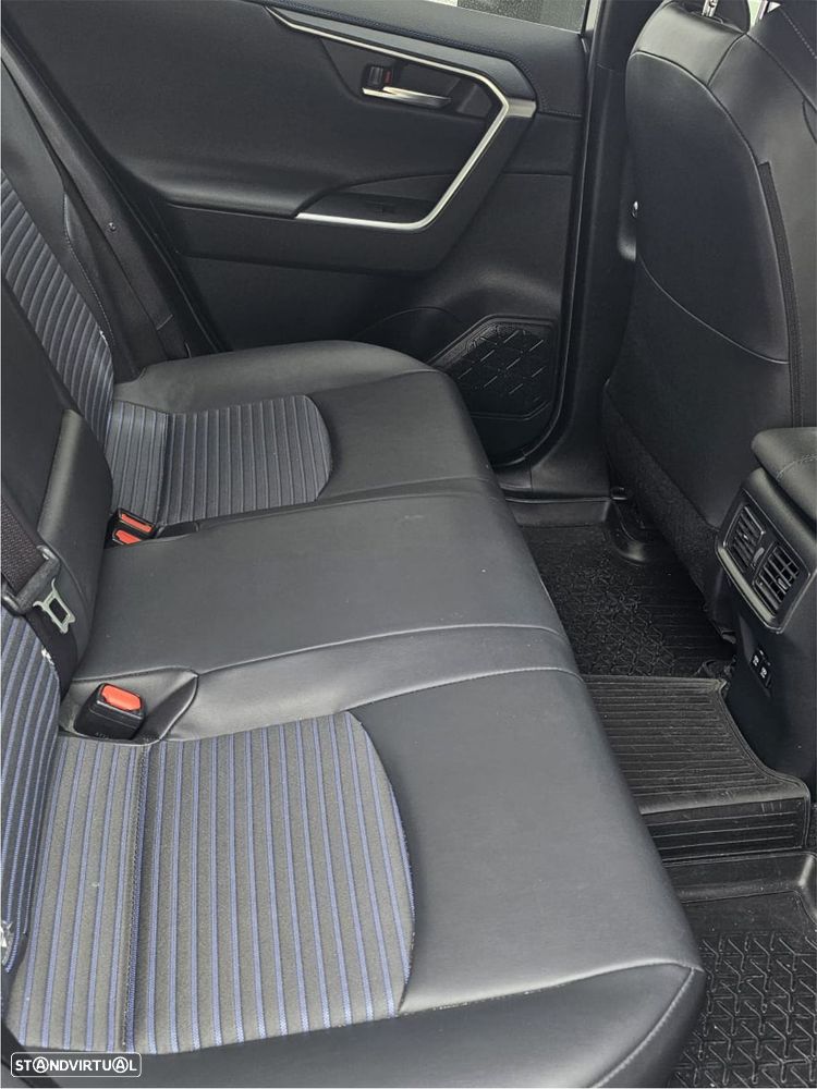 Toyota RAV4 2.5 HDF Square Collection - 9