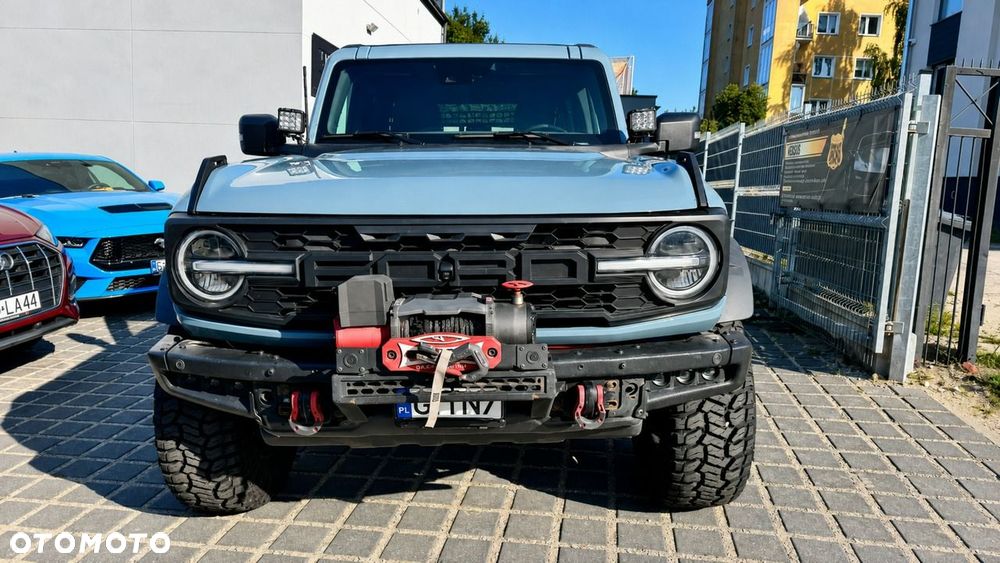 Ford Bronco - 2