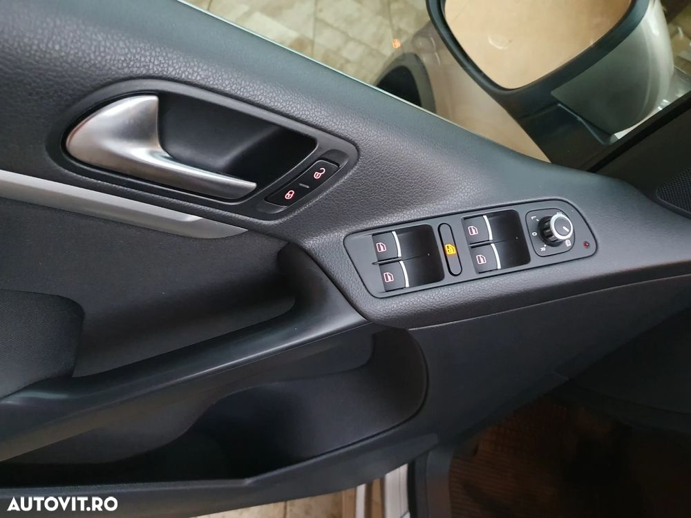 Volkswagen Tiguan 2.0 TDI DPF 4Motion BlueMotion Technology DSG Cup Sport & Style - 22