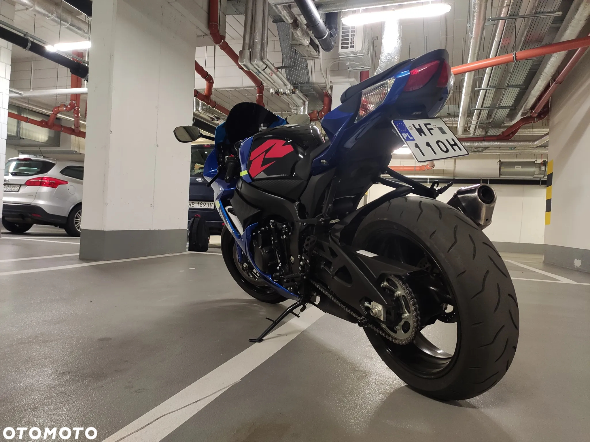 Suzuki GSX-R - 4