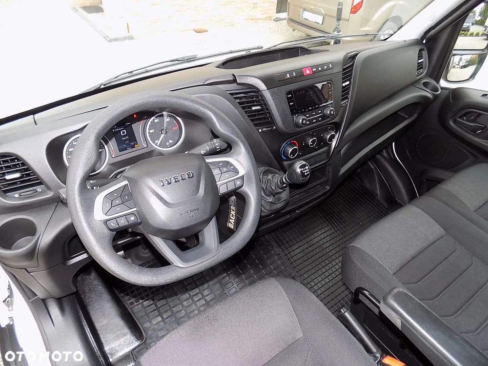 Iveco DAILY, 50C18 NA BLIŻNIAKACH, SKRZYNIA 12-PALET. - 25