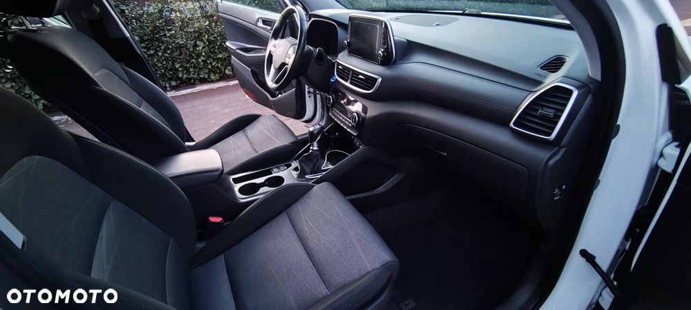 Hyundai Tucson - 12