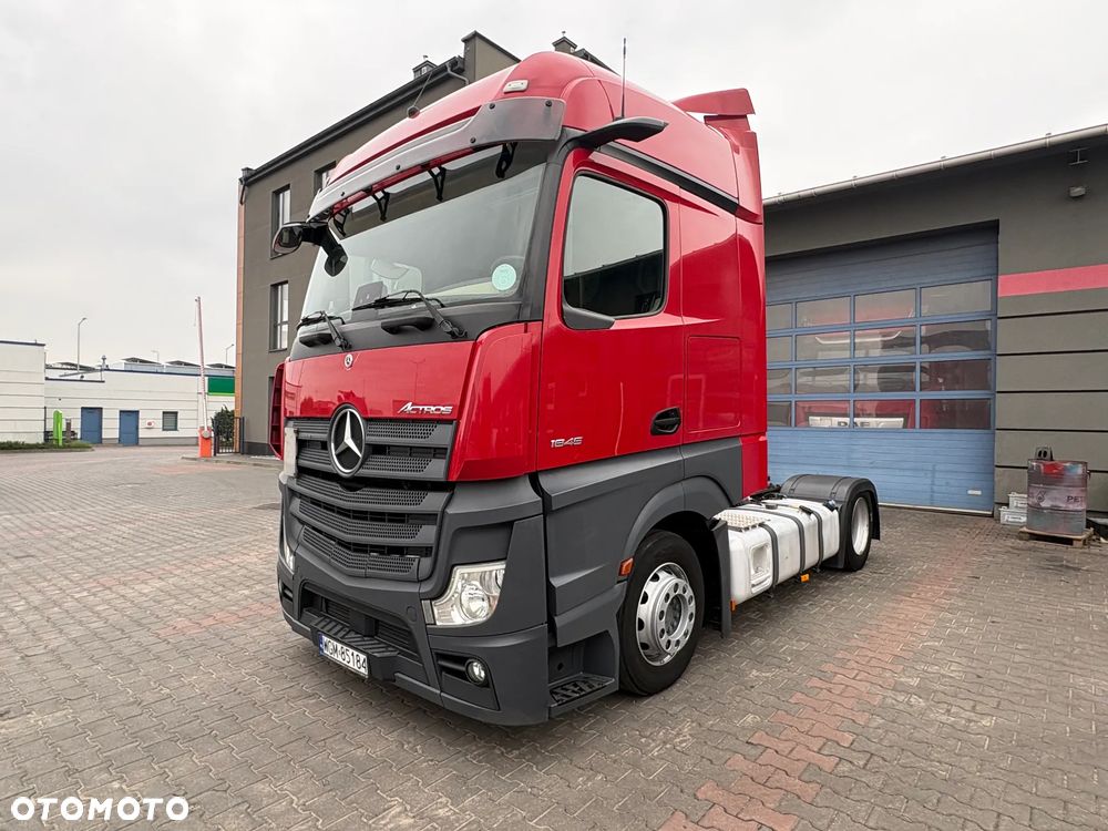 Mercedes-Benz Actros - 2