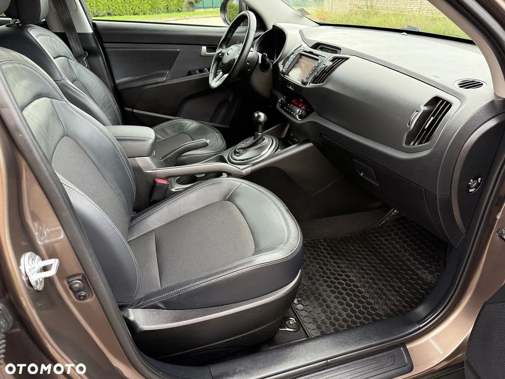 Kia Sportage 2.0 XL 2WD - 6