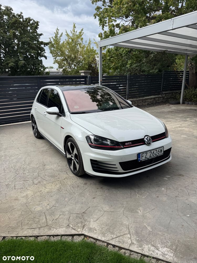 Volkswagen Golf 2.0 TSI BMT GTI DSG - 2