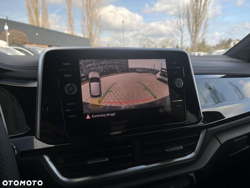 Volkswagen T-Roc 1.5 TSI R-Line DSG - 25