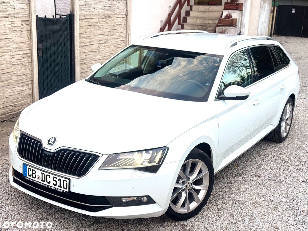 Skoda Superb Combi 2.0 TDI DSG Premium Edition - 11