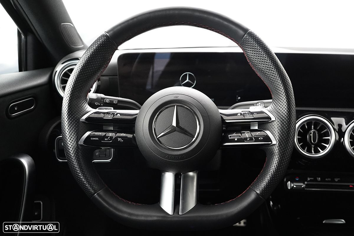 Mercedes-Benz A 250 e - 13