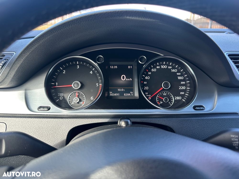 Volkswagen Passat CC - 13