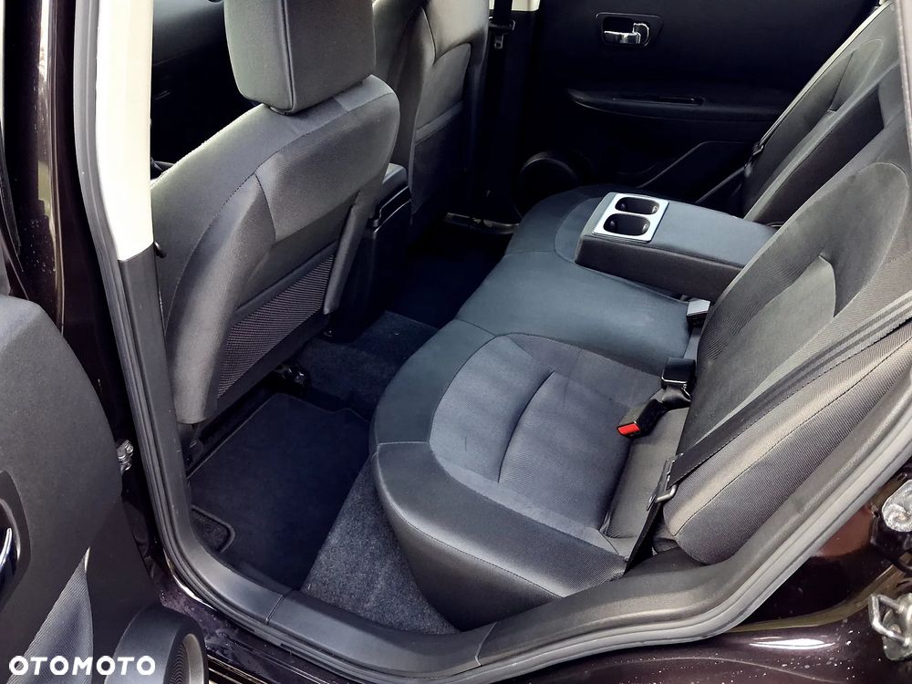 Nissan Qashqai 1.6 visia - 18