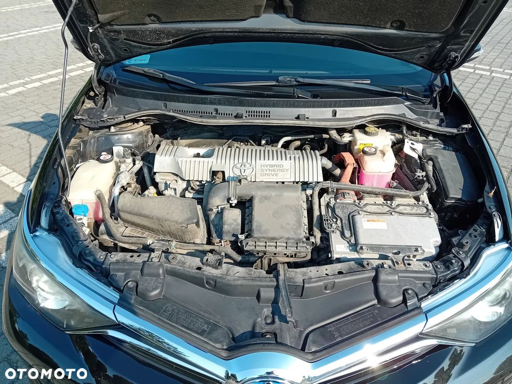 Toyota Auris Hybrid 135 Prestige - 4