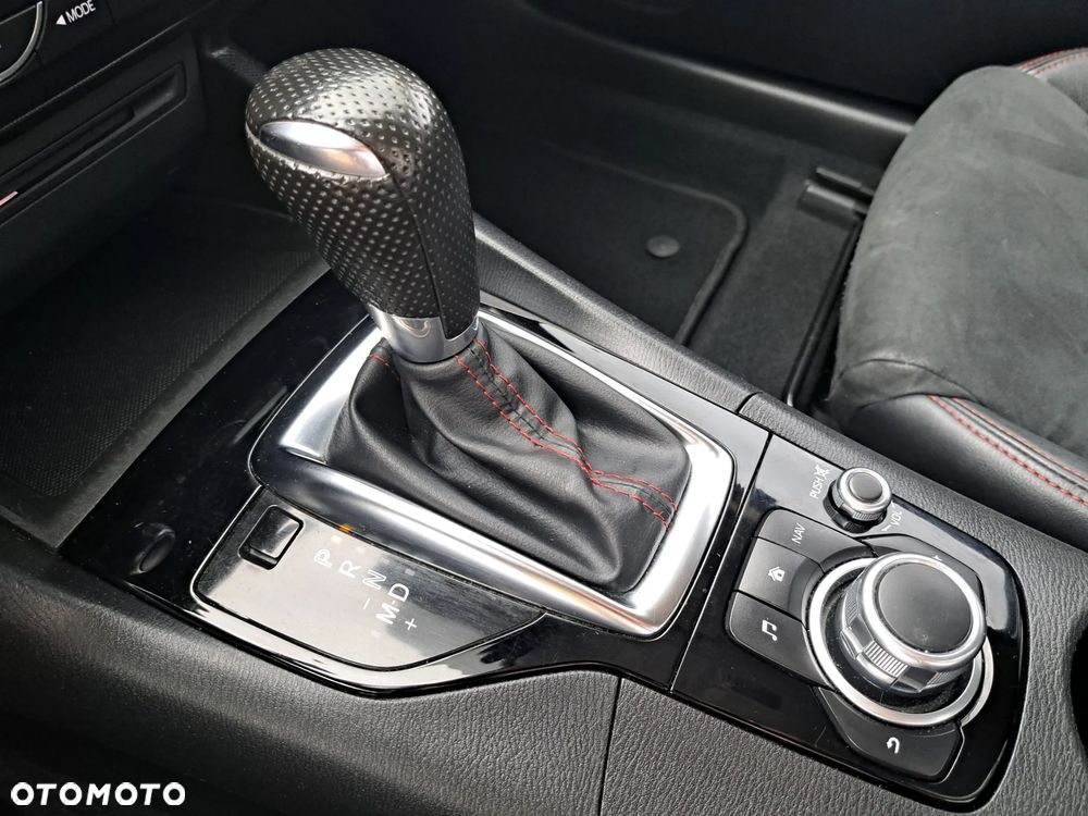 Mazda 3 - 9