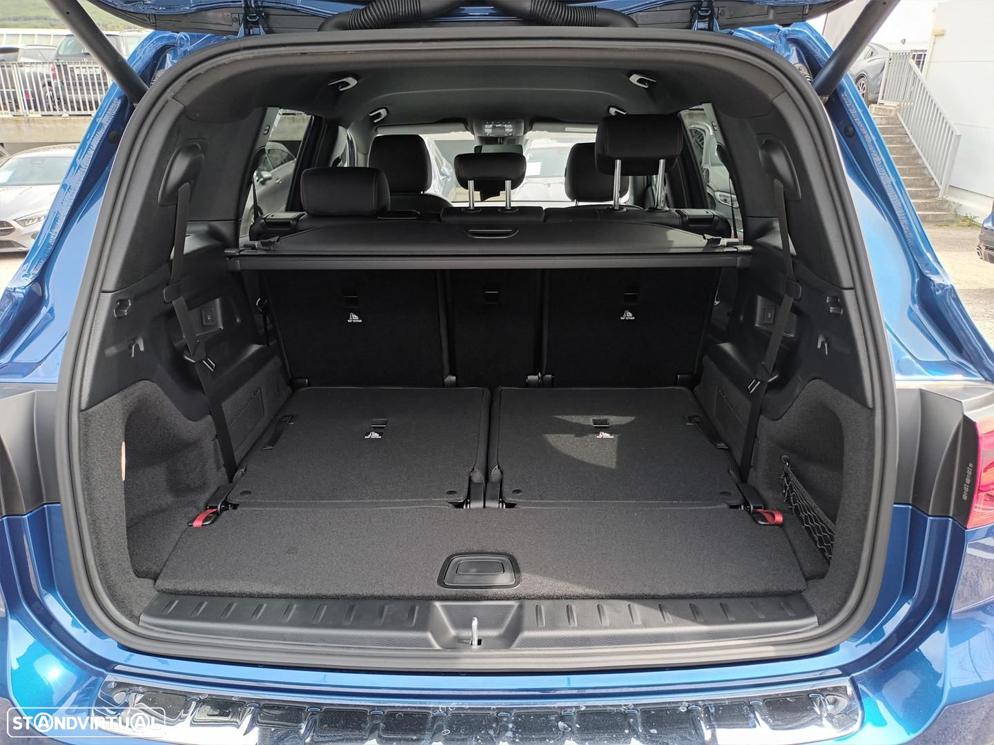 Mercedes-Benz GLB 180 d AMG Line - 13