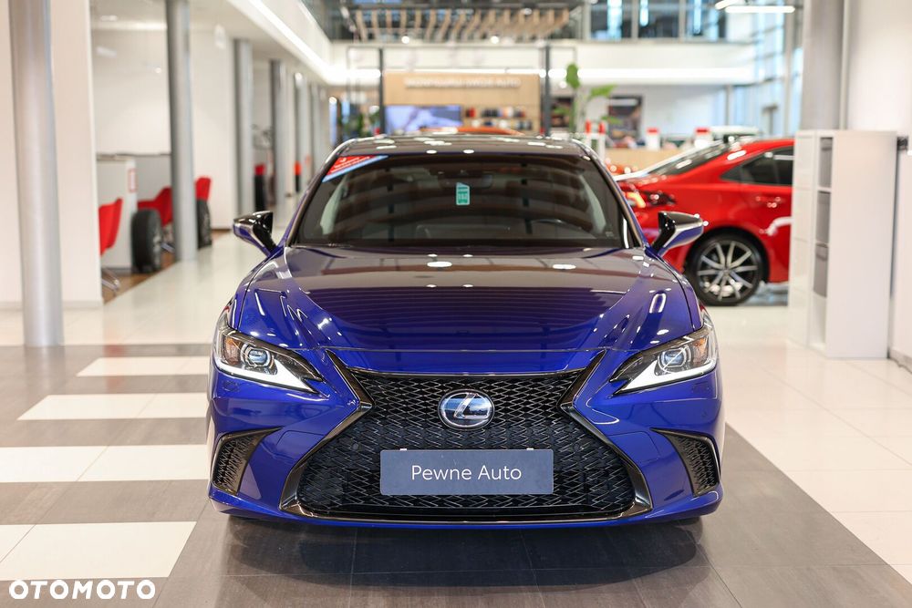 Lexus ES - 2