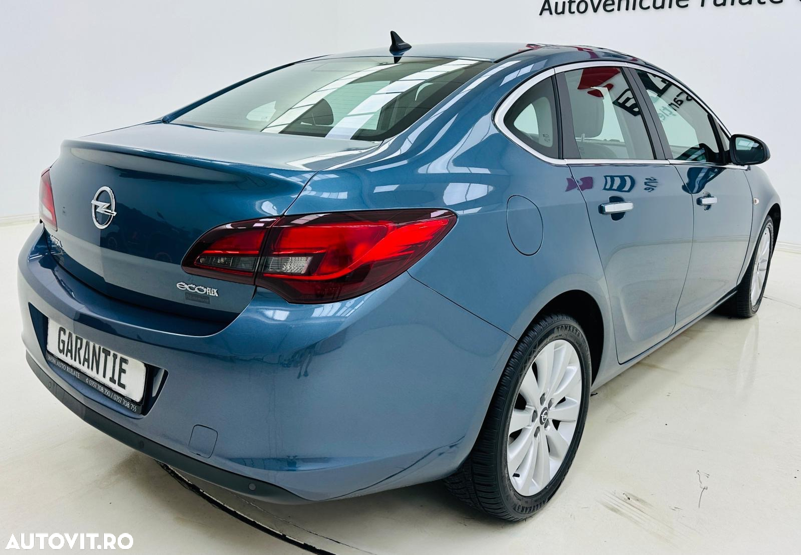 Opel Astra - 3