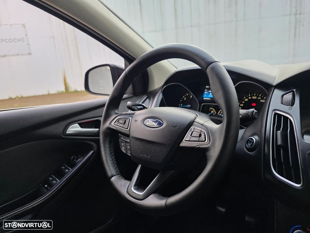 Ford Focus 1.5 TDCi Titanium - 51