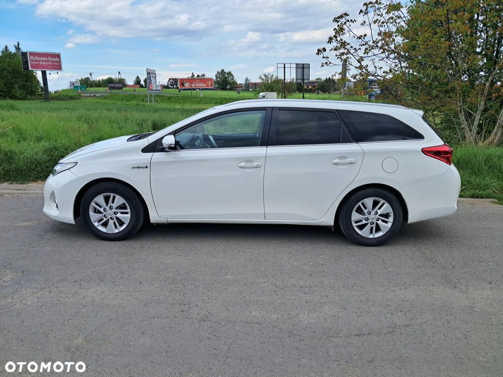 Toyota Auris - 3