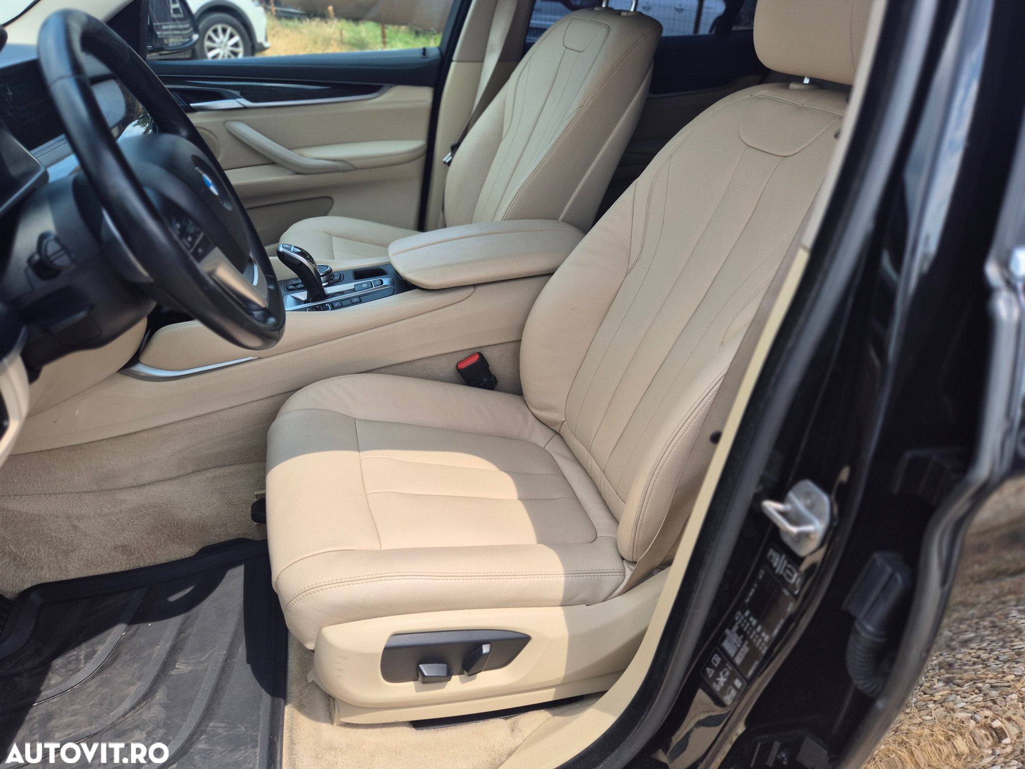 BMW X6 xDrive30d - 9