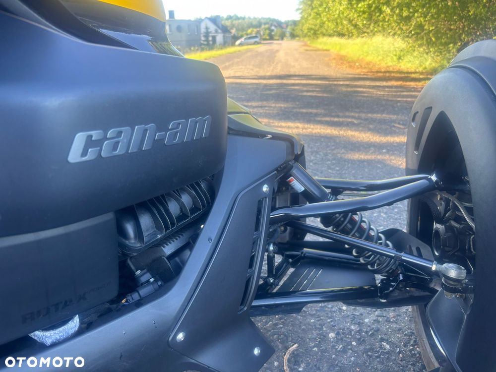 Can-Am Ryker - 8