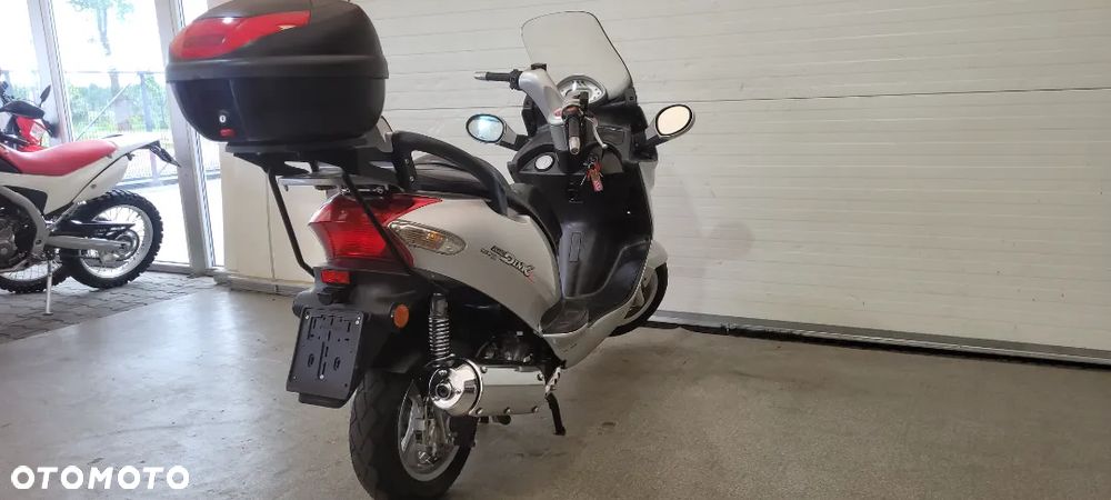 Kymco Dink - 24