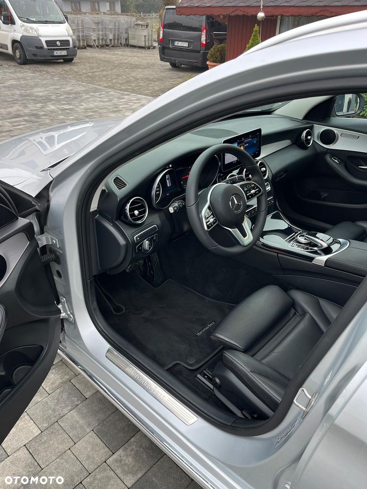 Mercedes-Benz Klasa C 220 d 9G-TRONIC - 9