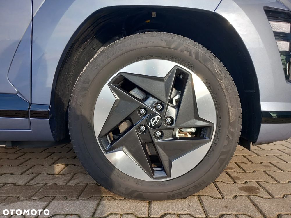 Hyundai Kona 65kWh Executive - 33