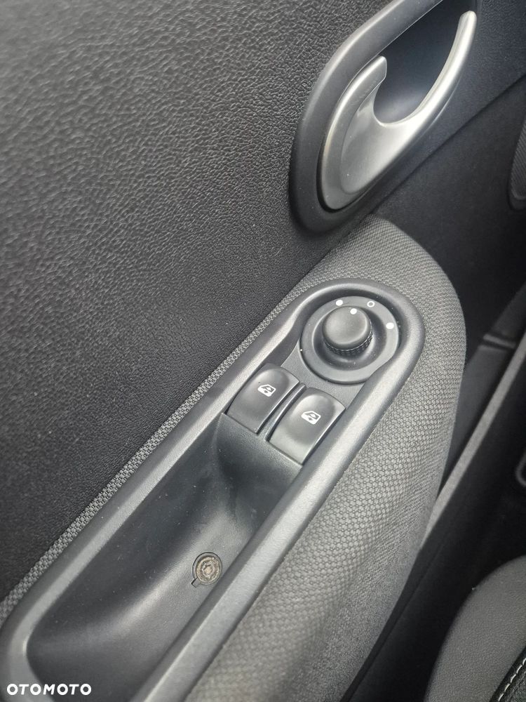 Renault Clio 1.2 16V Alize Euro5 - 8