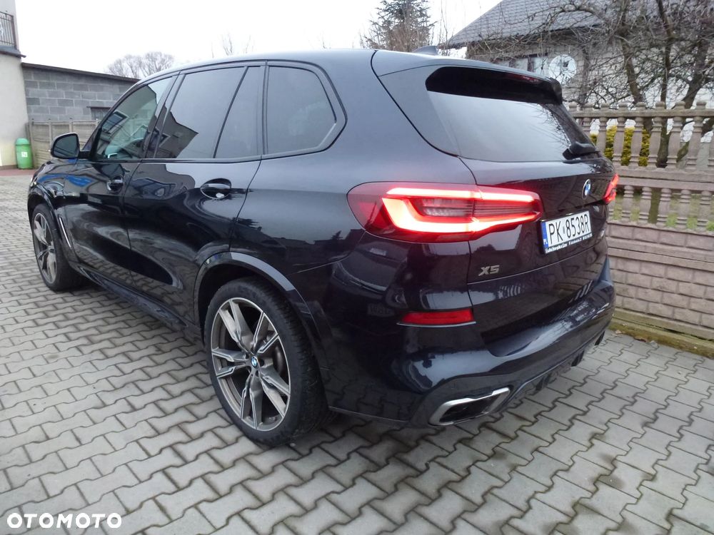 BMW X5 M M50i - 3