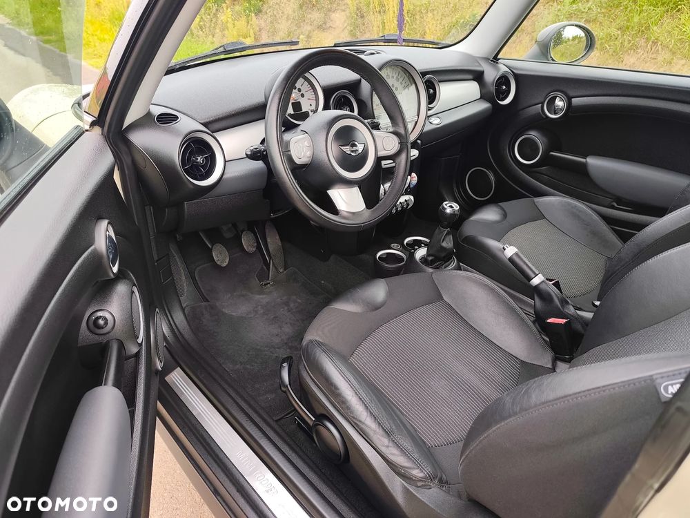 MINI Clubman - 18