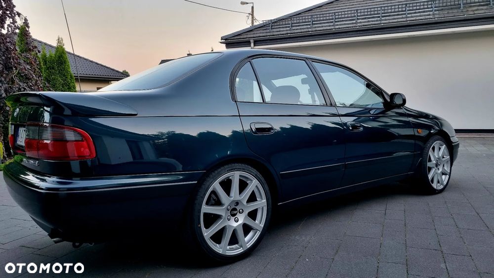 Toyota Carina - 26