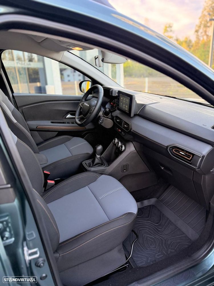 Dacia Sandero - 27