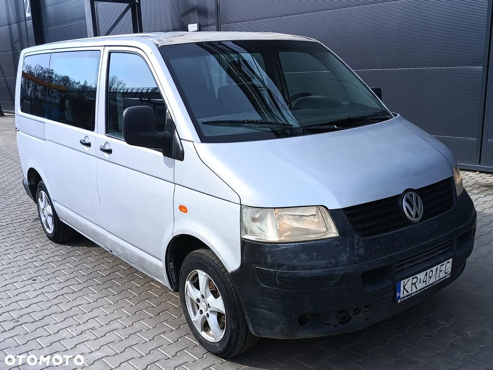 Volkswagen Transporter - 2