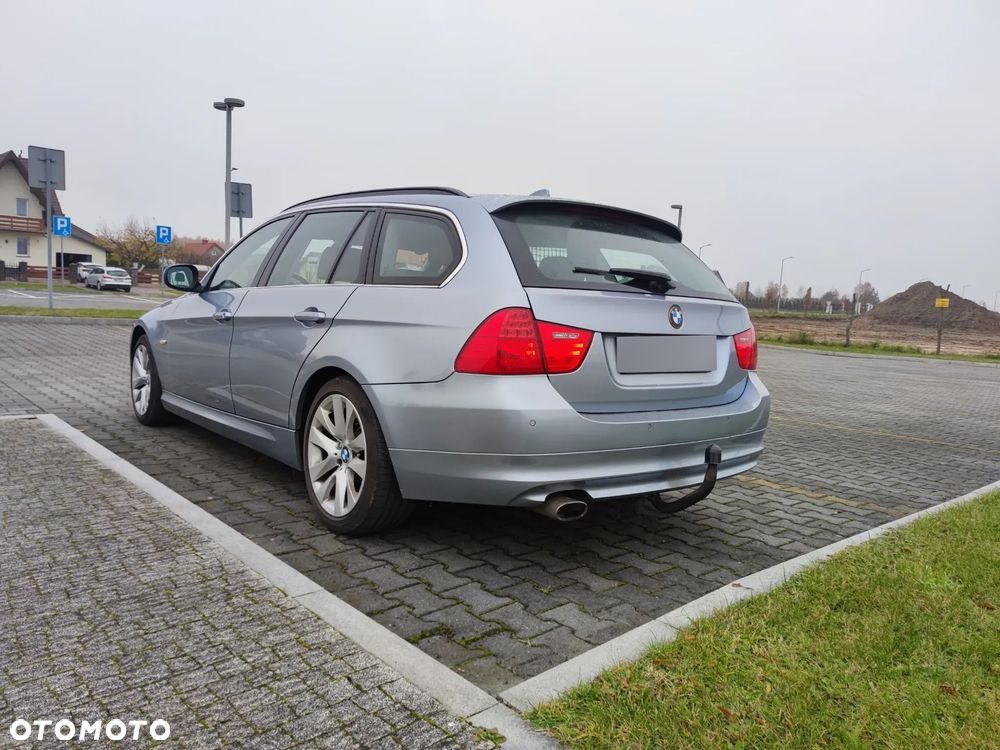 BMW Seria 3 320d - 6