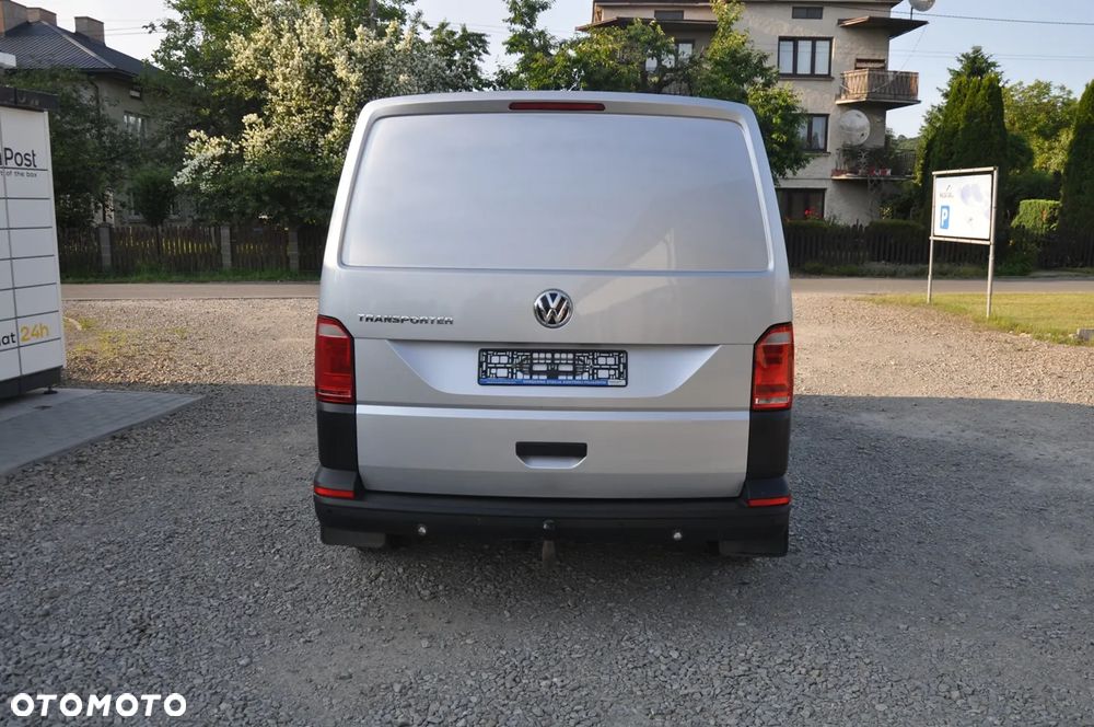 Volkswagen Transporter - 11