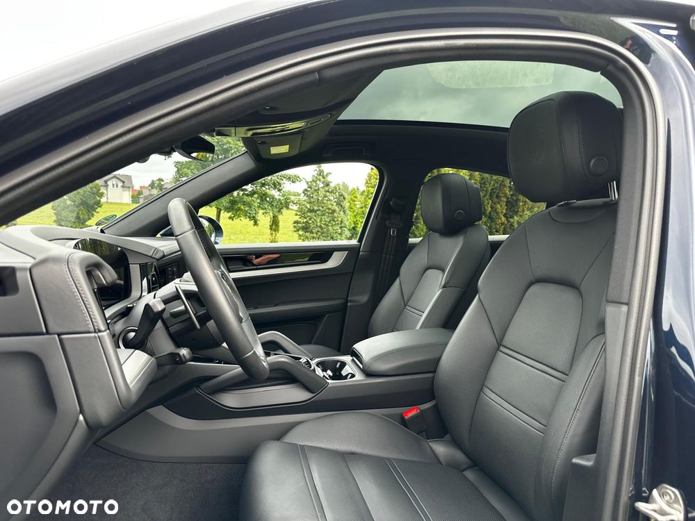 Porsche Cayenne - 9