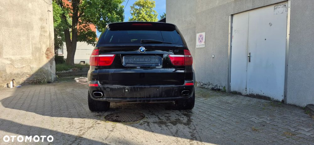 BMW X5 4.8i xDrive - 5