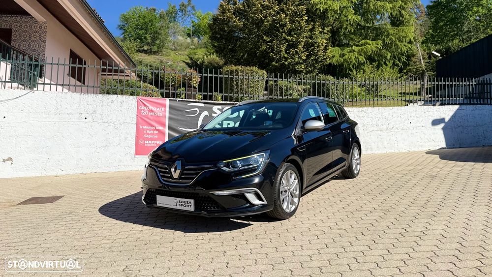 Renault Mégane Sport Tourer 1.5 dCi GT Line - 1
