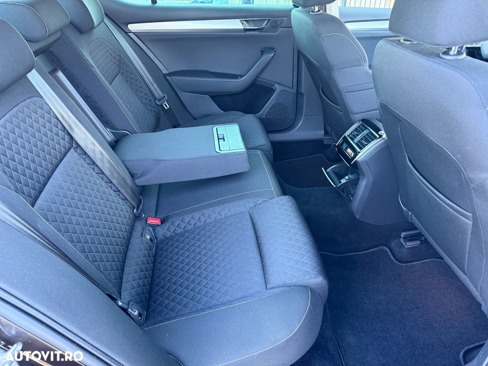 Skoda Superb 1.5 TSI ACT DSG Ambition - 19