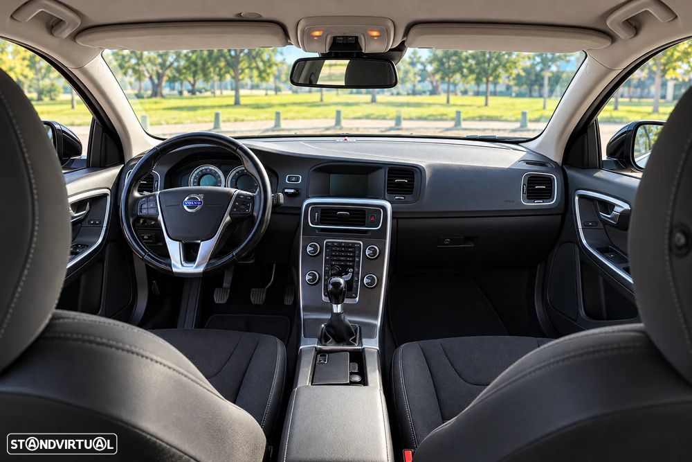 Volvo V60 - 10