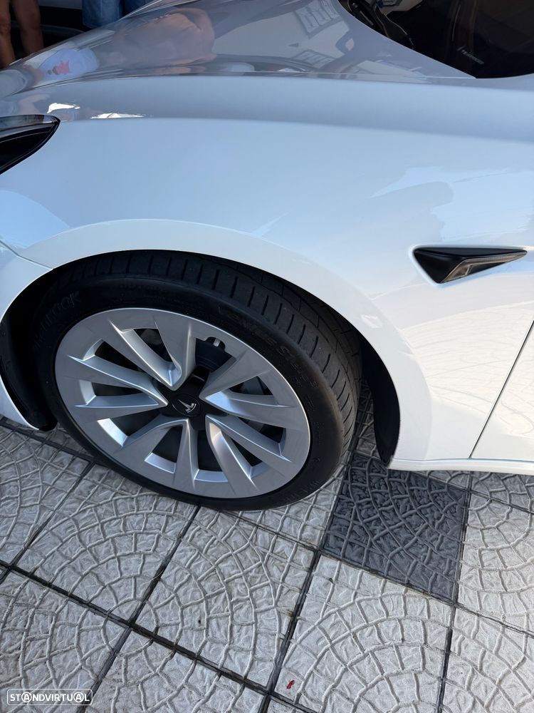 Tesla Model 3 Tração Traseira - 19