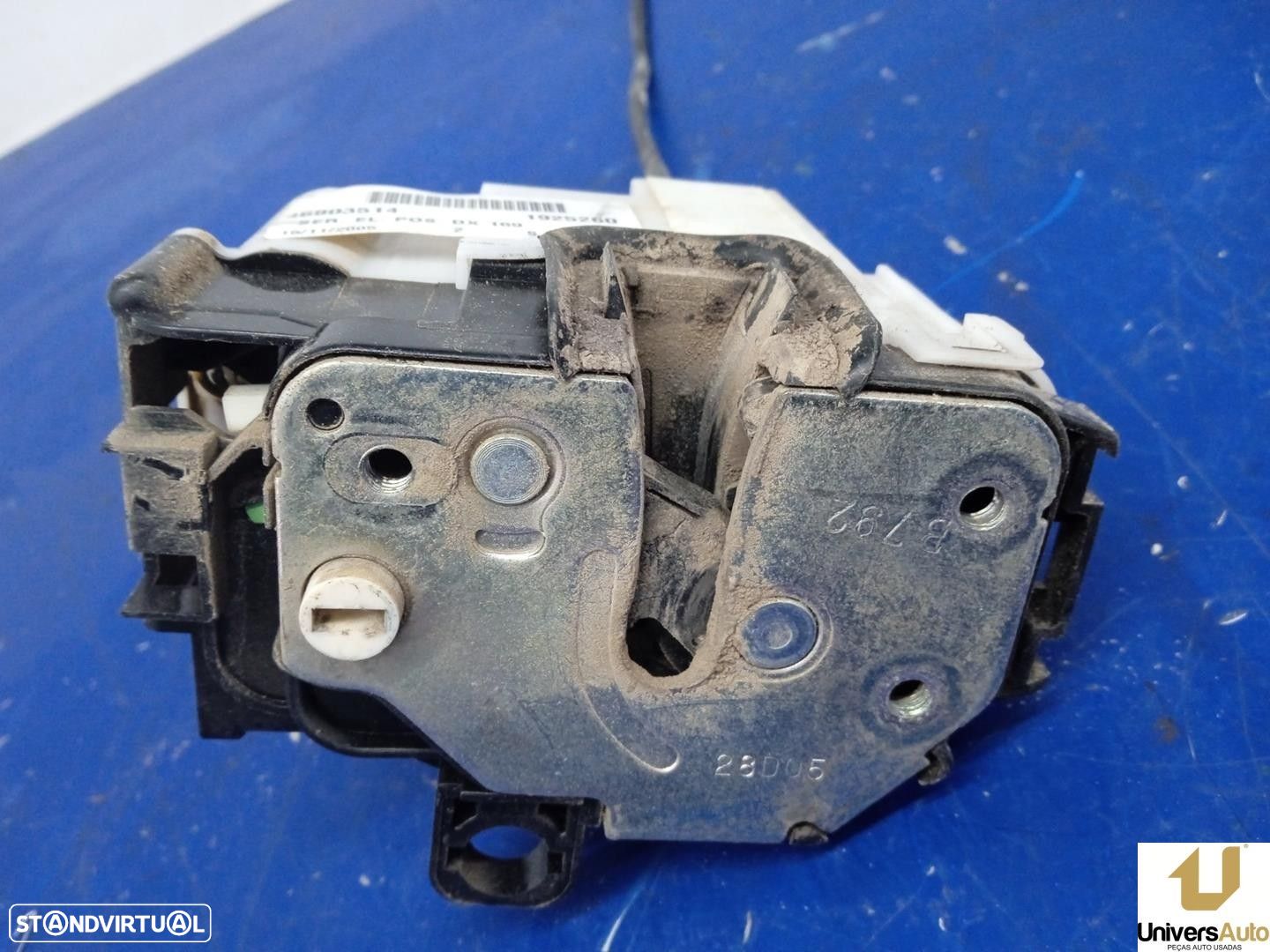FECHADURA PORTA TRASEIRA DIREITA FIAT PANDA 2006 -1925260 - 1