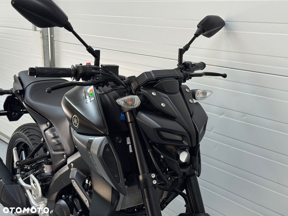 Yamaha MT - 11